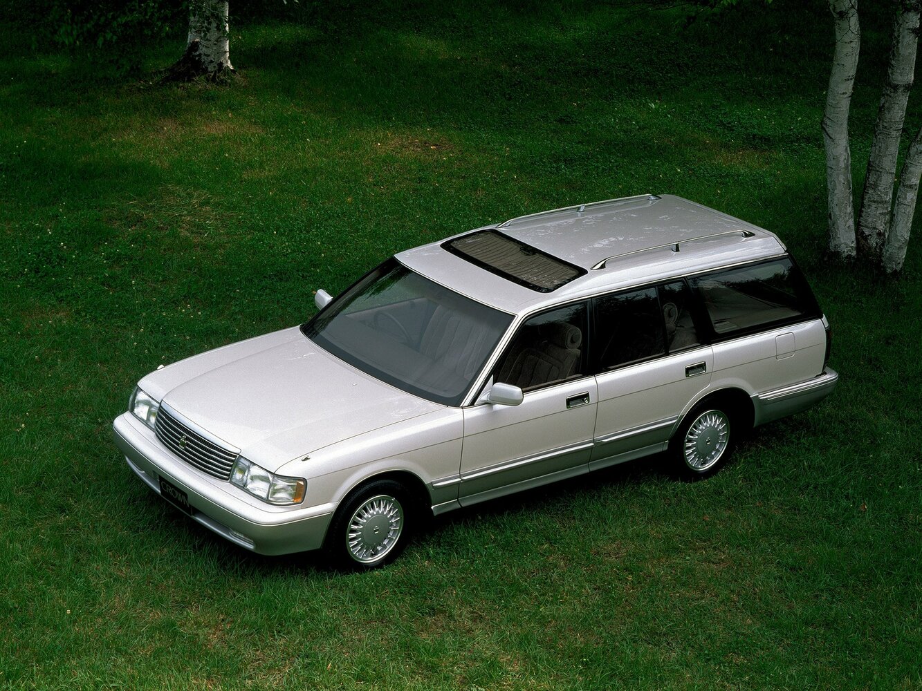 Toyota Crown X (1995-2008) - Универсал 5 дв.