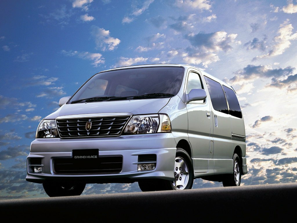Toyota Grand HiAce I (1999-2002) - Минивэн