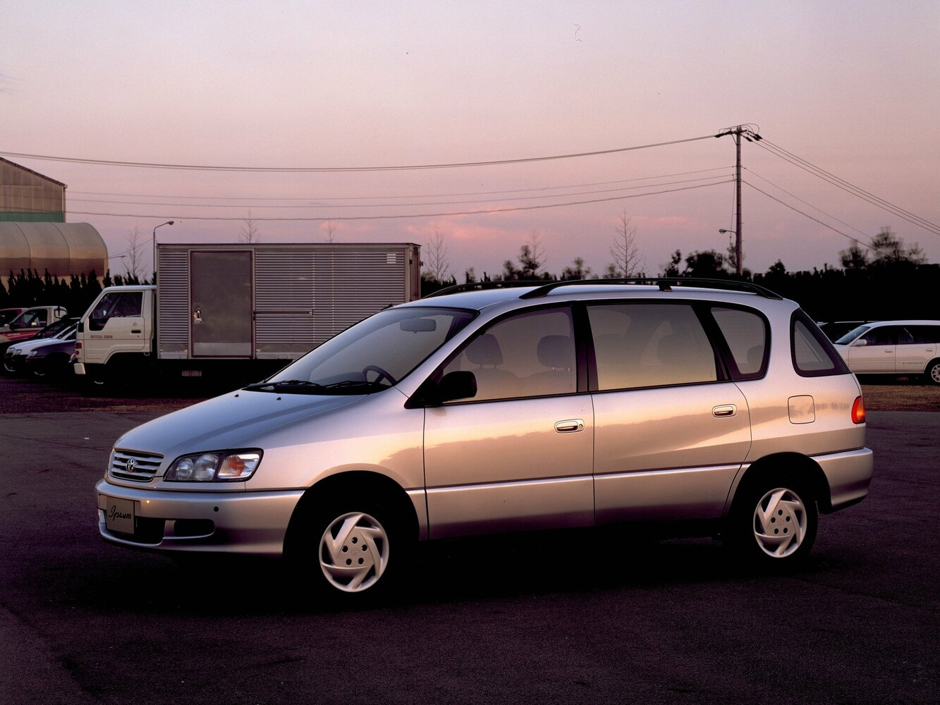 Toyota Ipsum I (1995-2001) - Компактвэн