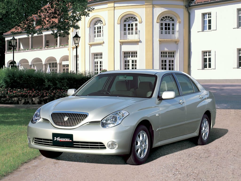 Toyota Verossa I (2001-2004) - Седан