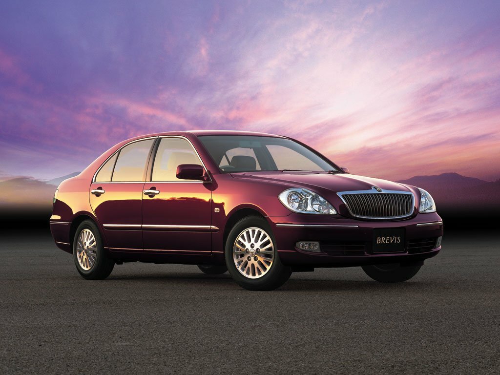 Toyota Brevis I (2001-2007) - Седан