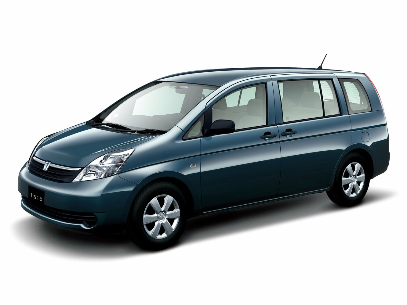 Toyota ISis I (2004-2017) - Компактвэн