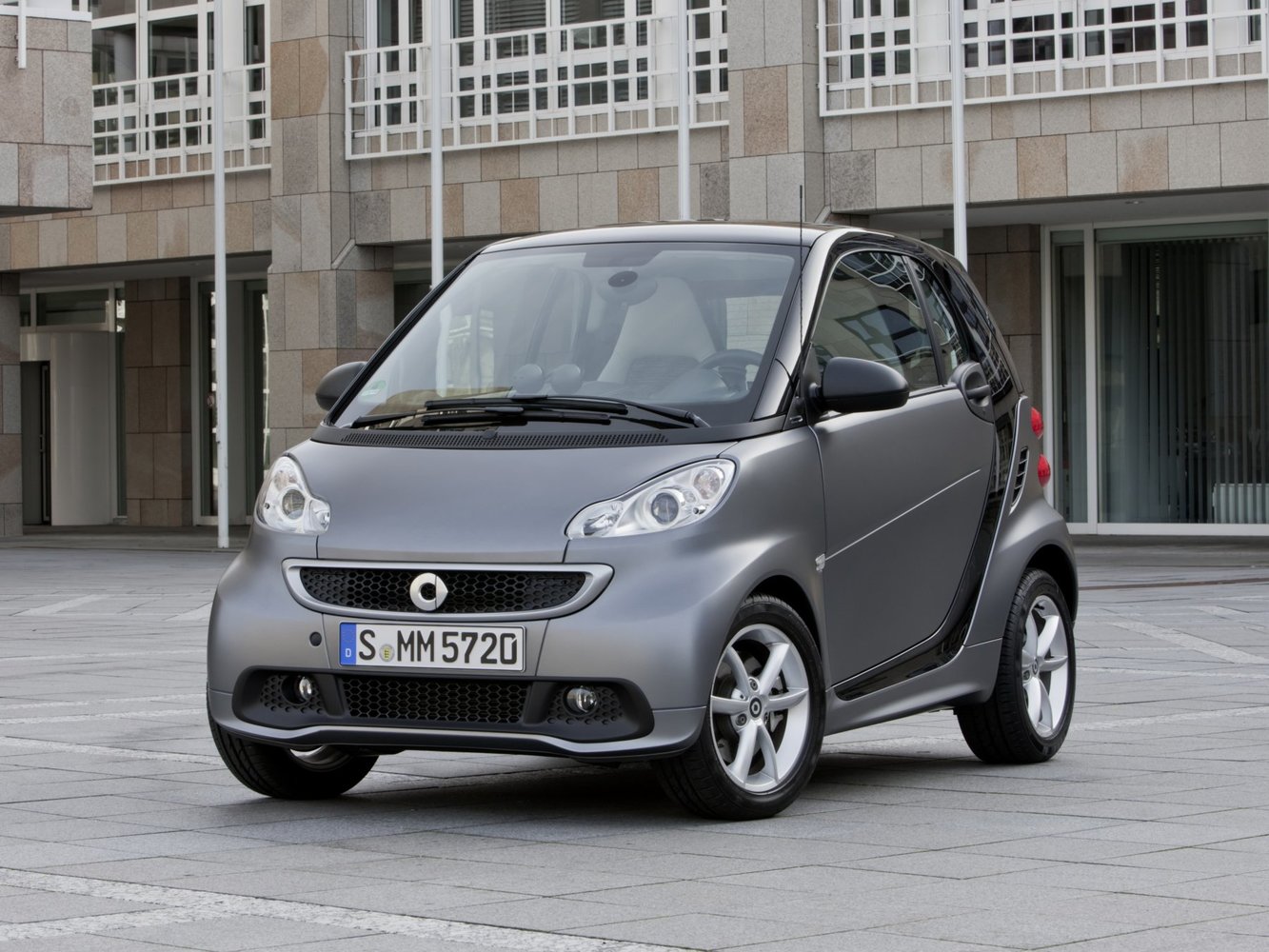 Smart Fortwo II (2007-2015) - Хэтчбек 3 дв.