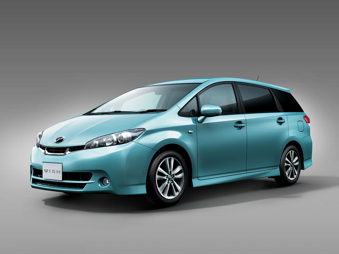Toyota Wish II (2009-2017) - Минивэн