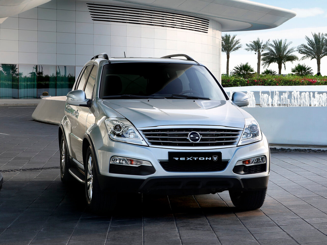 SsangYong Rexton III (2012-2017) - Внедорожник 5 дв.