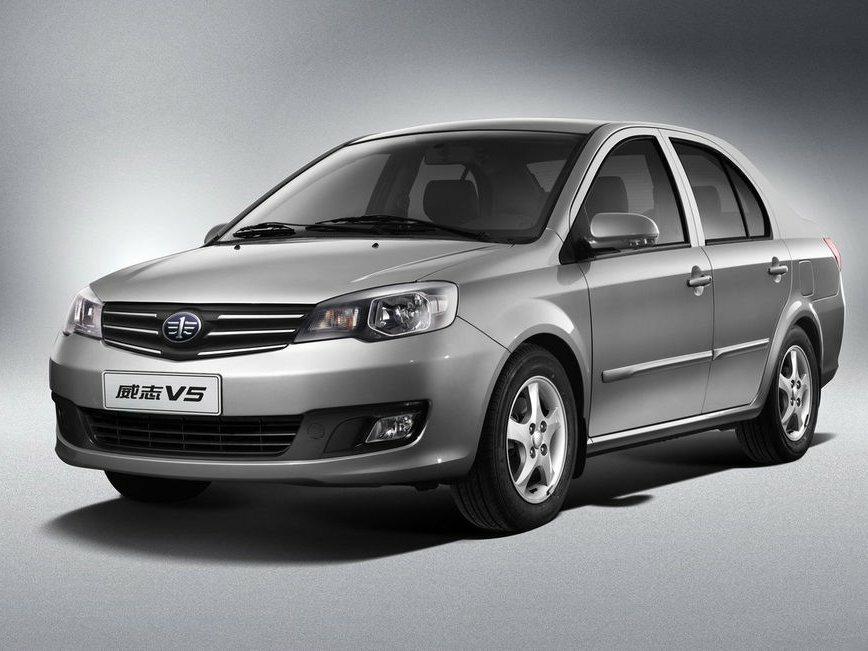 FAW V5 I (2012-2017) - Седан