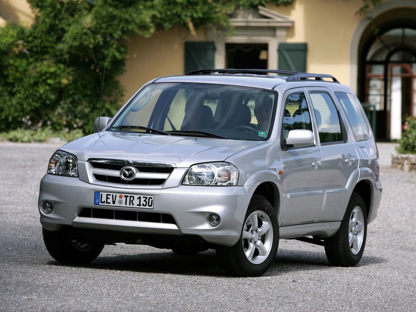 Mazda Tribute I (2000-2007) - Внедорожник 5 дв.