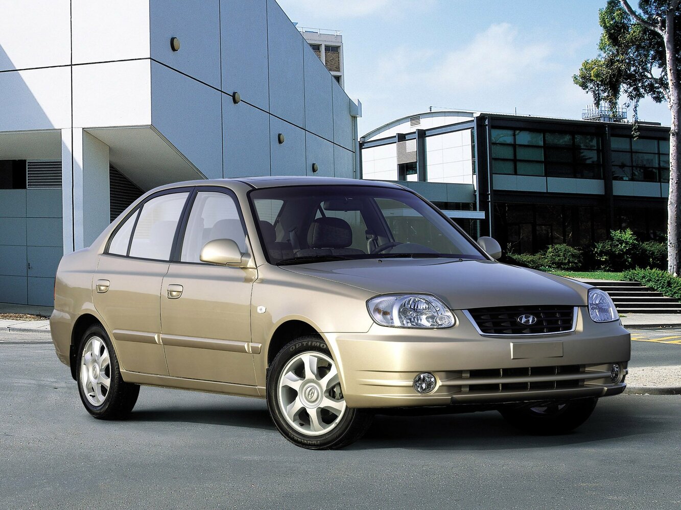 Hyundai Accent II (1999-2012) - Седан