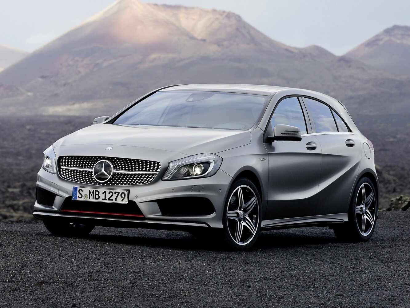 Mercedes-Benz A-Класс III (2012-2018) - Хэтчбек 5 дв.