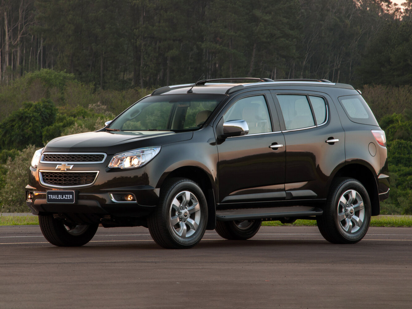 Chevrolet TrailBlazer II (2012-2022) - Внедорожник 5 дв.