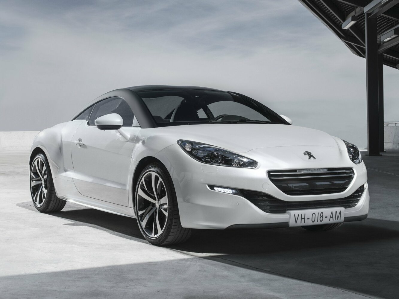 Peugeot RCZ I (2010-2015) - Купе