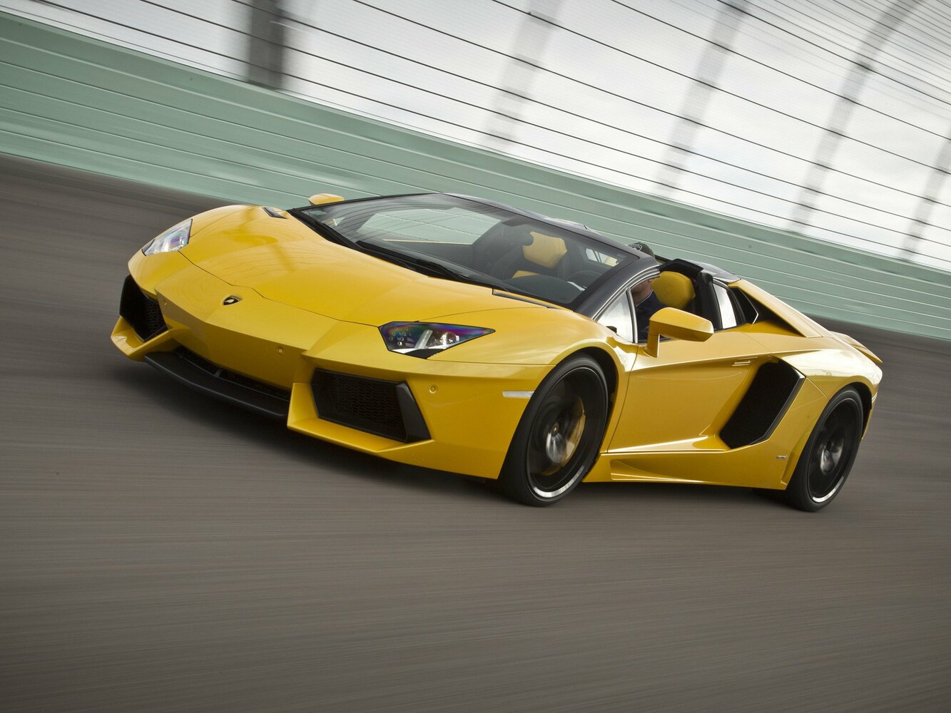 Lamborghini Aventador I (2011-2022) - Родстер
