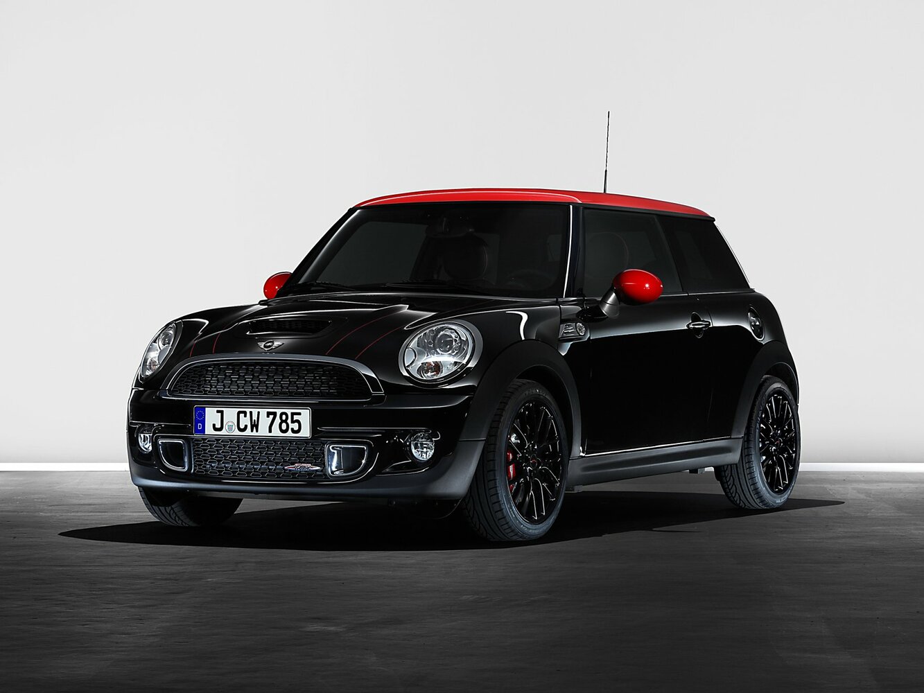 Mini Hatch II (2006-2013) - Хэтчбек 3 дв. JCW